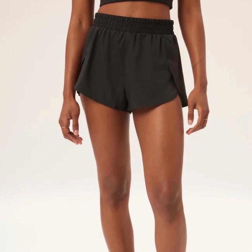 Girlfriend Collective, trail shorts